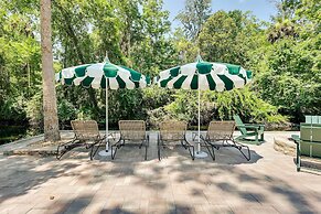 'chateau Relaxo' Homosassa Riverfront Cottage!