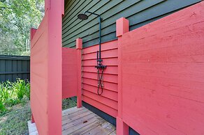 'chateau Relaxo' Homosassa Riverfront Cottage!