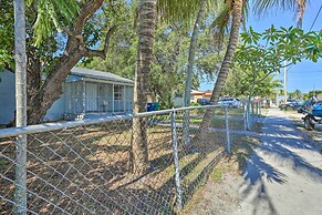 Pet-friendly Miami House ~ 8 Mi to Beaches!