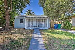Pet-friendly Miami House ~ 8 Mi to Beaches!