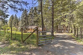 Vibrant Weaverville Escape w/ Deck & Creek!