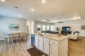 Gulf Breeze Home Rental: 8 Mi to Pensacola Beach!