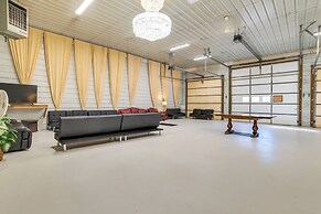 Barbeau Studio w/ St Marys River Views!