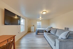 Cozy Tacoma Getaway w/ Grill & Hot Tub!