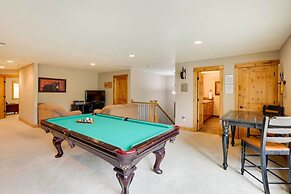 Private Pool & Hot Tub: Sunriver Retreat!