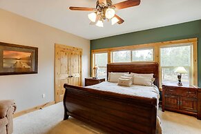 Private Pool & Hot Tub: Sunriver Retreat!