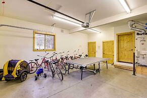 Private Pool & Hot Tub: Sunriver Retreat!