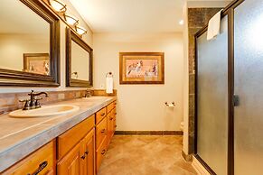 Private Pool & Hot Tub: Sunriver Retreat!