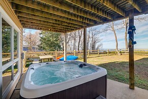 Idyllic Montross Vacation Rental Home w/ Views