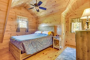 Scenic Franconia Cabin ~ 6 Mi to Cannon Mountain!