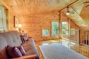 Scenic Franconia Cabin ~ 6 Mi to Cannon Mountain!