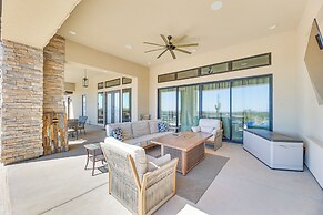Luxurious Desert Oasis: Fireplace & Private Pool!