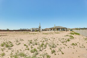 Luxurious Desert Oasis: Fireplace & Private Pool!