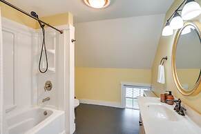 Charming Bangor Home w/ Deck < 1 Mi to Downtown