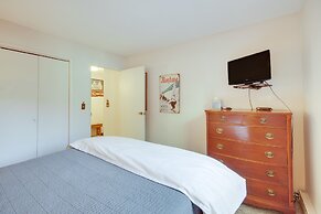 Cozy Condo w/ Balcony - Near Big Sky Resort!