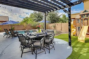 Luxe Family Home w/ Pool, 13 Mi to Dtwn Phoenix!