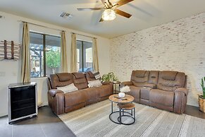 Luxe Family Home w/ Pool, 13 Mi to Dtwn Phoenix!