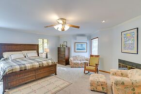 Lakefront Maryland Home - Deck, Grill & Pool Table