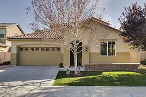 Reno Home ~ 7 Mi to Reno-sparks Convention Center!