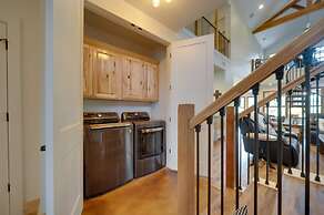 Horseshoe Bay Resort Home ~ 6 Mi to Lake Lbj!