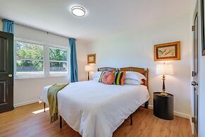 Chic Johnson City Home w/ Yard & Fire Pit!