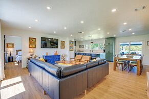 Chic Johnson City Home w/ Yard & Fire Pit!