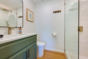 Chic Johnson City Home w/ Yard & Fire Pit!