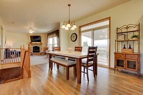 Spacious Canyon Ferry Lake House With Bar & Views!