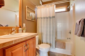 Spacious Canyon Ferry Lake House With Bar & Views!