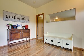 Spacious Canyon Ferry Lake House With Bar & Views!