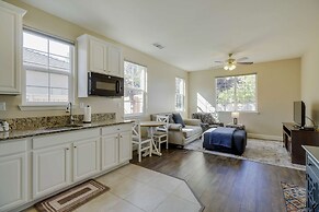 Desirable Reno Apartment: 15 Mi to Ski Slopes!