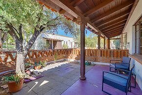 Gorgeous Green Valley Getaway w/ Community Pools!