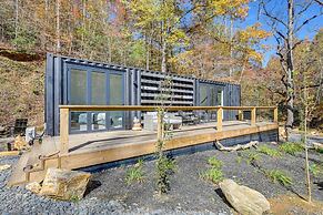 Bryson City Tiny Cabin: Hot Tub, Near River Access