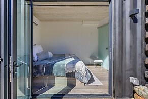 Bryson City Tiny Cabin: Hot Tub, Near River Access