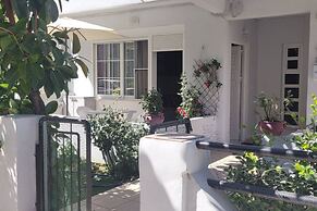 Annas Downtown Apartment