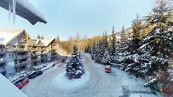 Aspens by Whistler Blackcomb Vacation Rentals