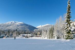 Aspens by Whistler Blackcomb Vacation Rentals
