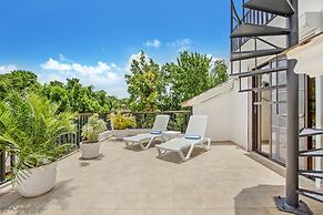 4-BR Pool Villa - Garden & Beach Access