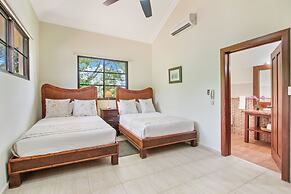 4-BR Pool Villa - Garden & Beach Access