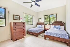 4-BR Pool Villa - Garden & Beach Access