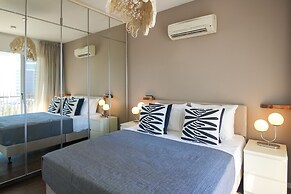 Phaedrus Living: Erato Luxury Penthouse