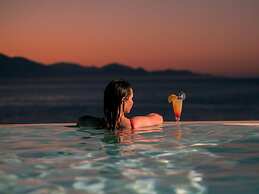 Villa Bala - Seaside Luxury Villa!