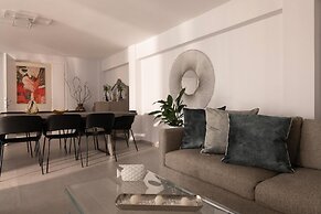 Villa Bala - Seaside Luxury Villa!