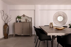 Villa Bala - Seaside Luxury Villa!