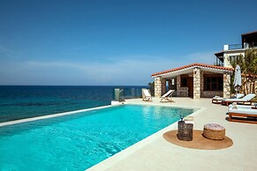 Villa Bala - Seaside Luxury Villa!