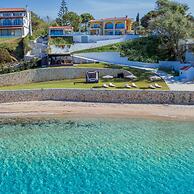 Villa Bala - Seaside Luxury Villa!