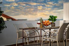 Marayas Modern Loft!