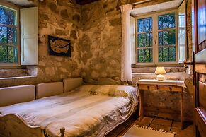 Jianni's Villa - Stone Villa in the Greenery!!