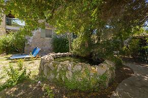 Jianni's Villa - Stone Villa in the Greenery!!