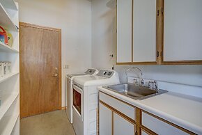 Evans Mountain Lodge